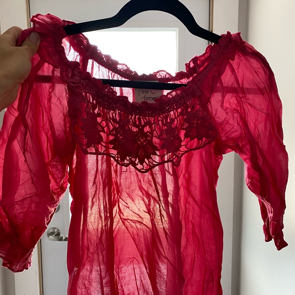 Silk embroidered short sleeve top